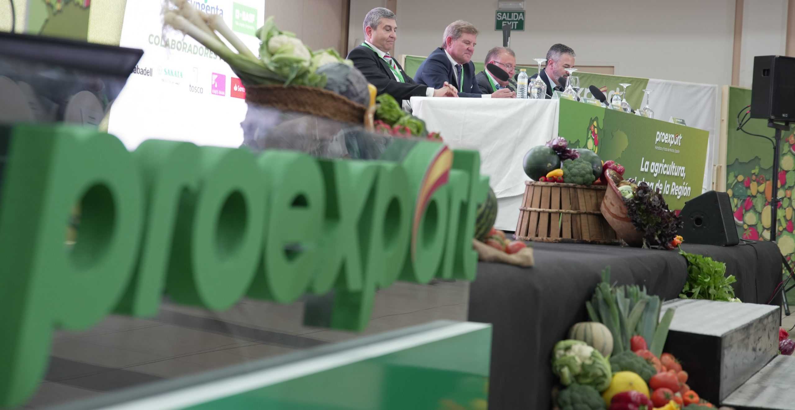 Proexport reconoce la relevancia para el sector hortofrutícola de David Abram, José Manuel Puebla y José María Albarracín